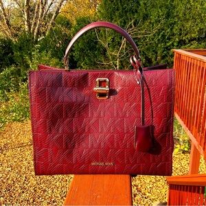 Michael Kors Penelope Large Satchel Brand New